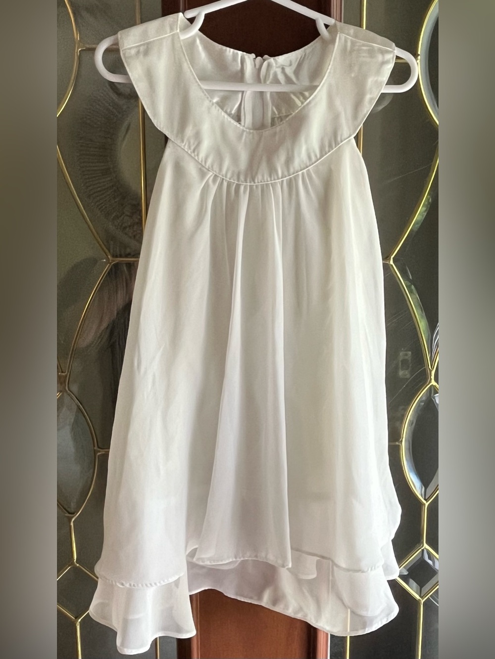 Kid’s Dream Silky Flowy White Halter Top Dress Size 3T/4T